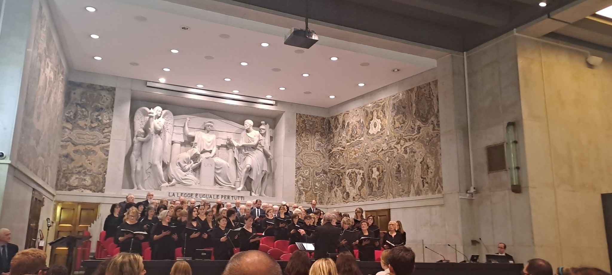 14 11 25 Foto in Aula Magna_4
